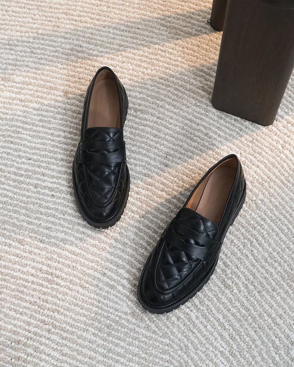 Signe Leather | Flattered