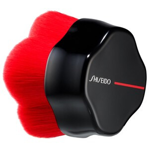 Hanatsubaki Hake Polishing Face Brush | Sephora (US)