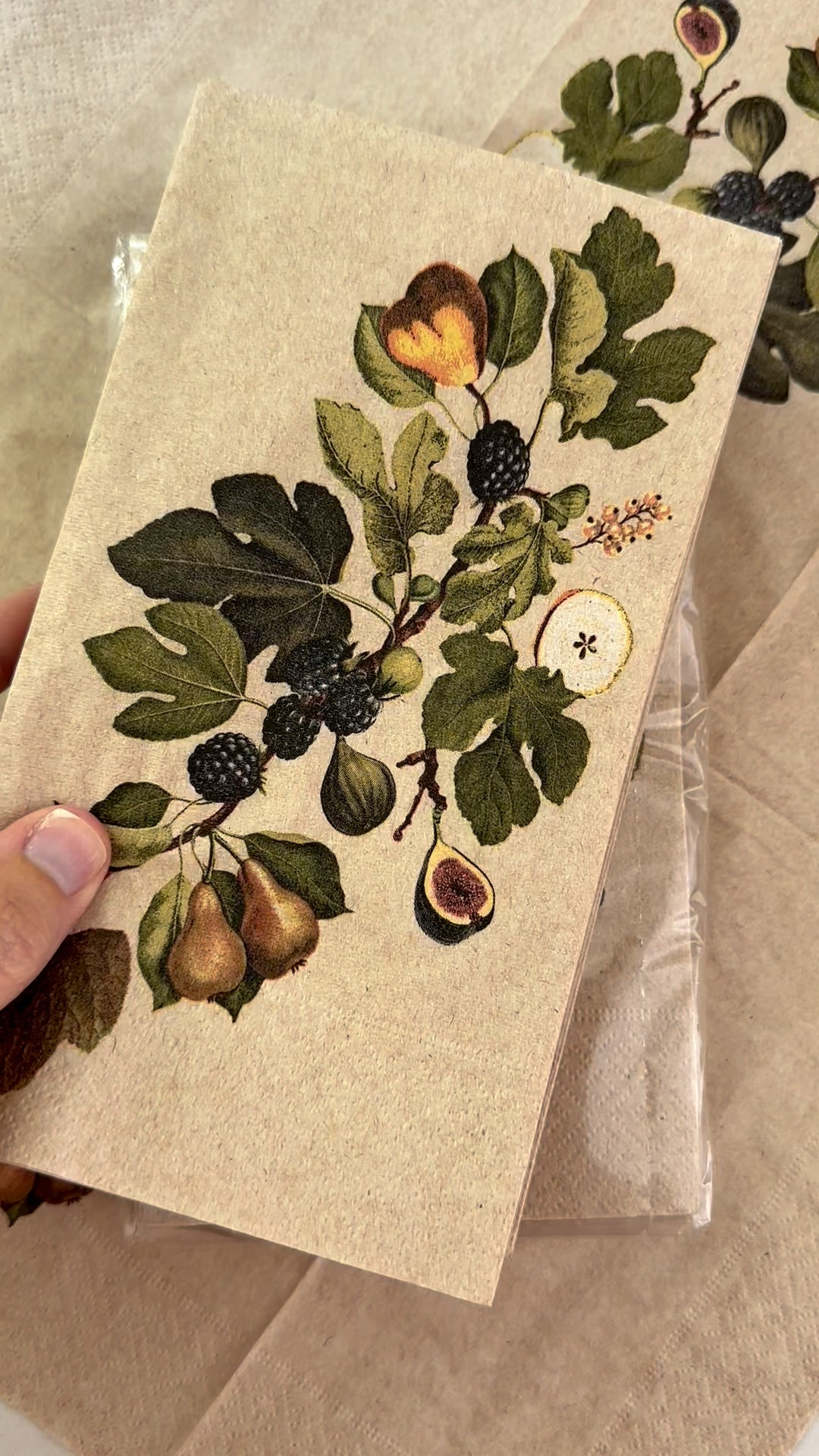 The prettiest paper napkins for fall.

#LTKSeasonal #LTKFindsUnder50 #LTKHome