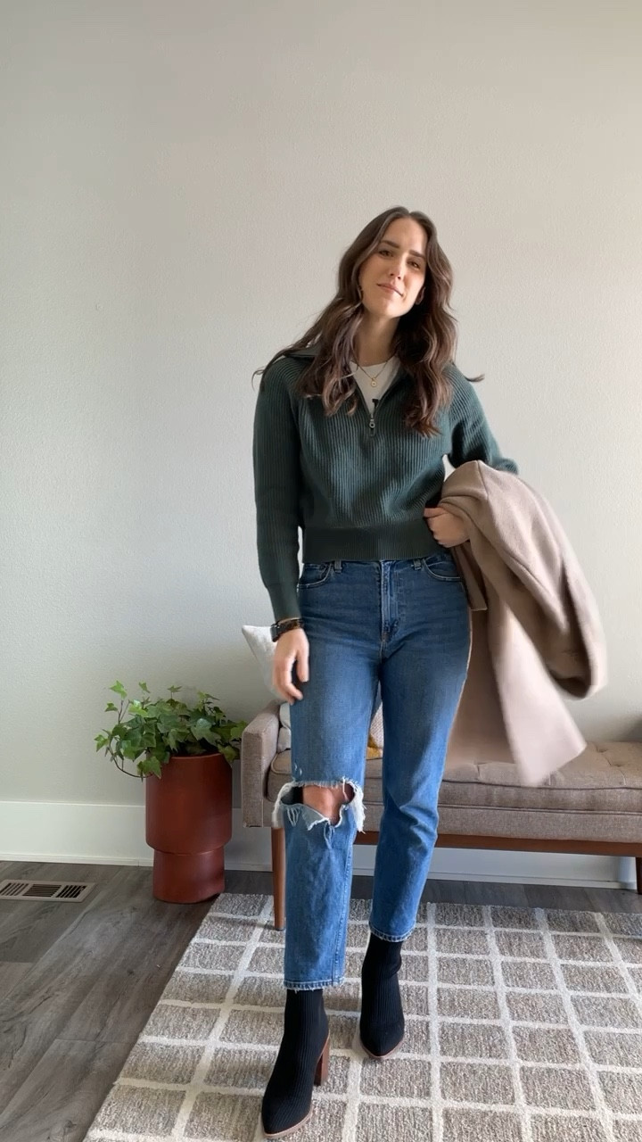 Half zip sweaters are where it’s at. This one from Nordstrom’s Open Edit line is beyond soft. Such a great “everyday” piece. Could be paired with trousers, joggers or leggings too. Size up one or two sizes if you want an oversized look. I’m wearing a S & it is more cropped than it shows in the product photos. #sweater #halfzip #winteroutfit #jeans #boots #abercrombie #workoutfit 
