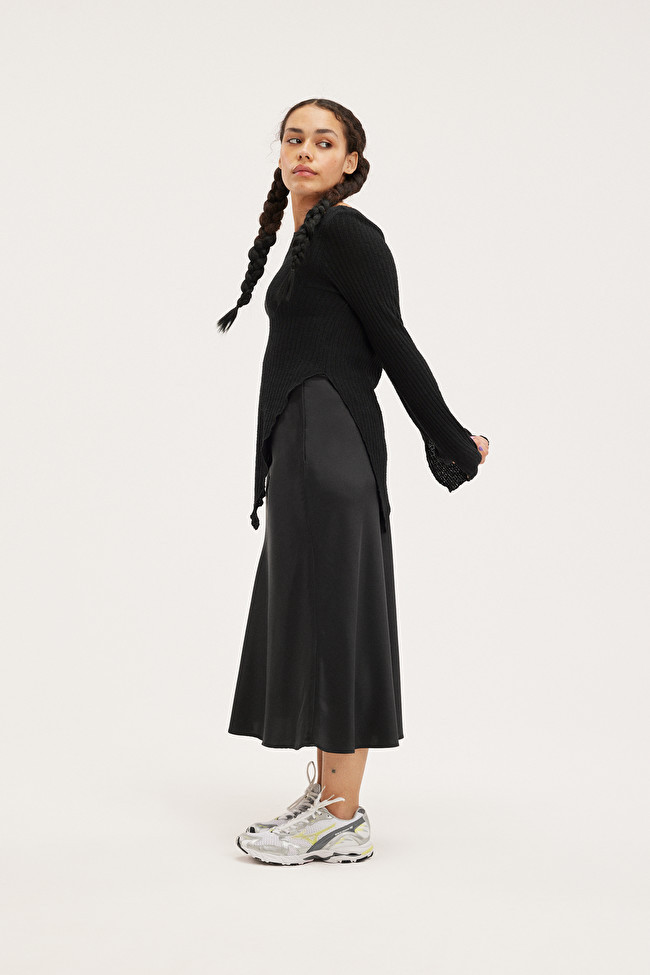 Satin midi skirt | Monki