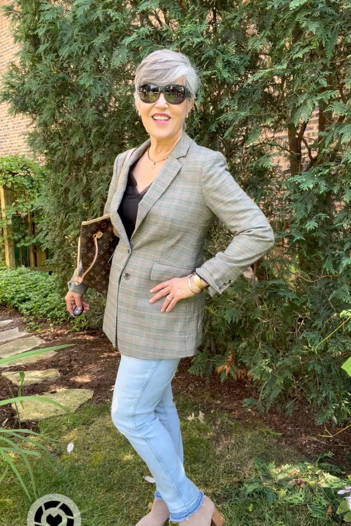 Vince glen plaid jacket (6)/vintage jeans (29)/ Oakley sunglasses/tan booties (8)/

#LTKSeasonal #LTKunder50 #LTKitbag