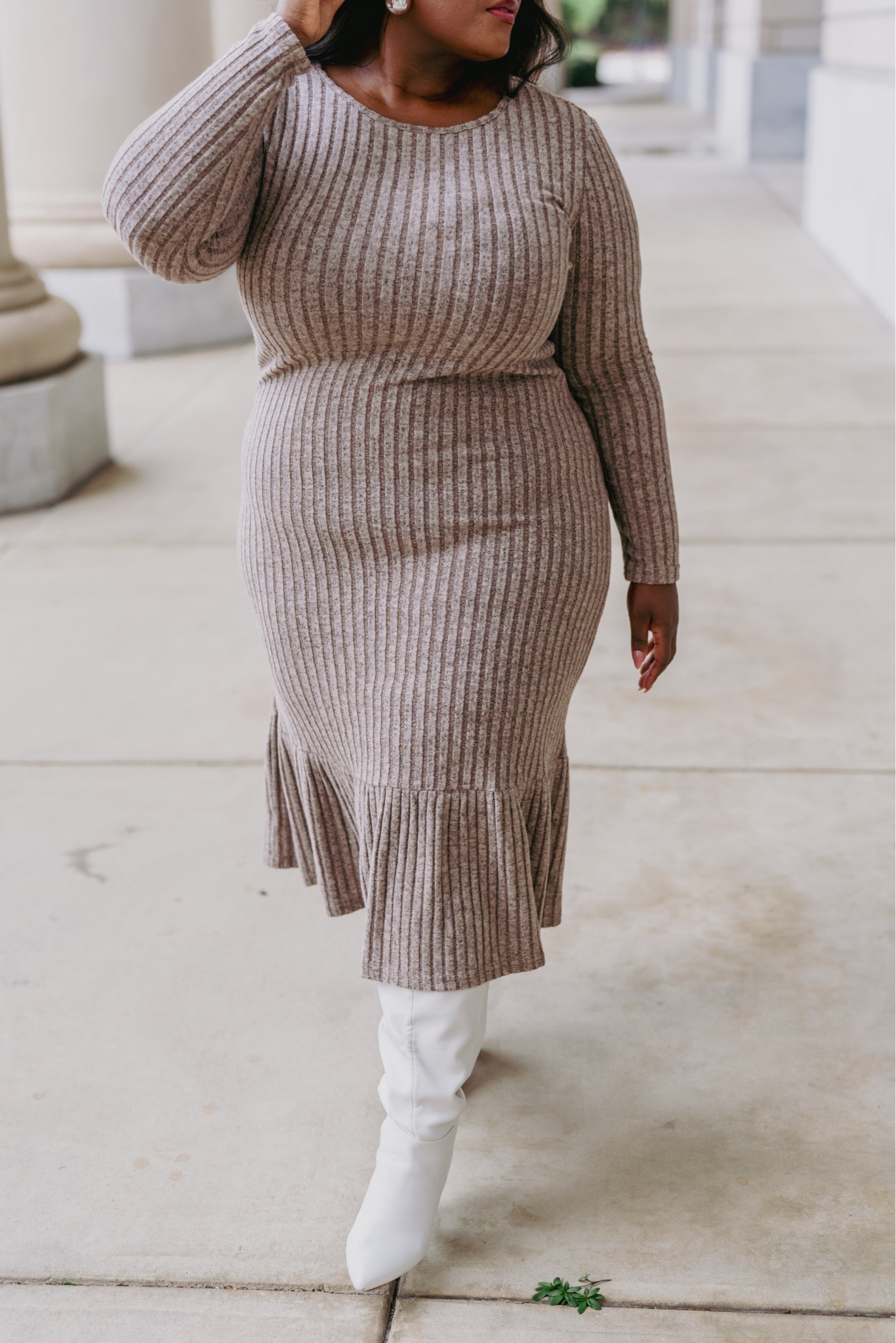 Knit dresses for Fall under $50 

Wearing a 1X with shapewear

Plus size fashion, fall style, long sleeve

#LTKPlusSize #LTKSaleAlert #LTKFindsUnder50