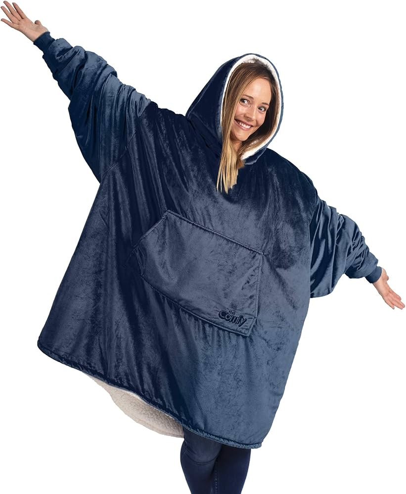 THE COMFY Original | Oversized Microfiber & Sherpa Wearable Blanket, Seen On Shark Tank, One Size... | Amazon (US)