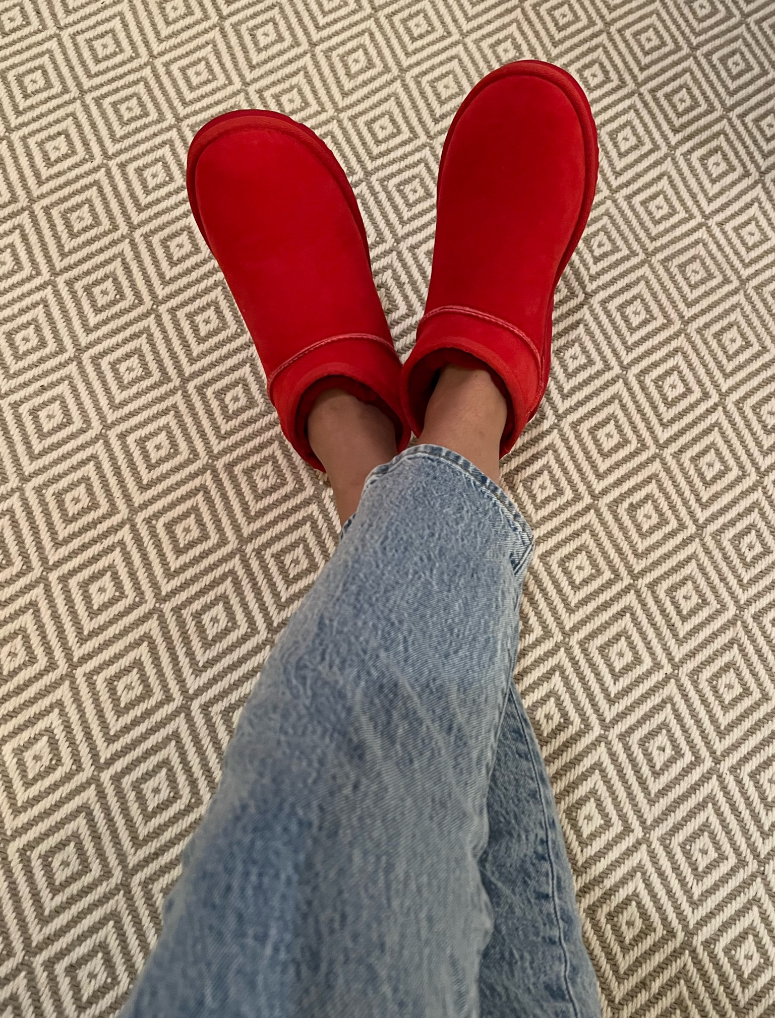 ultra mini Uggs + Levi’s 501 