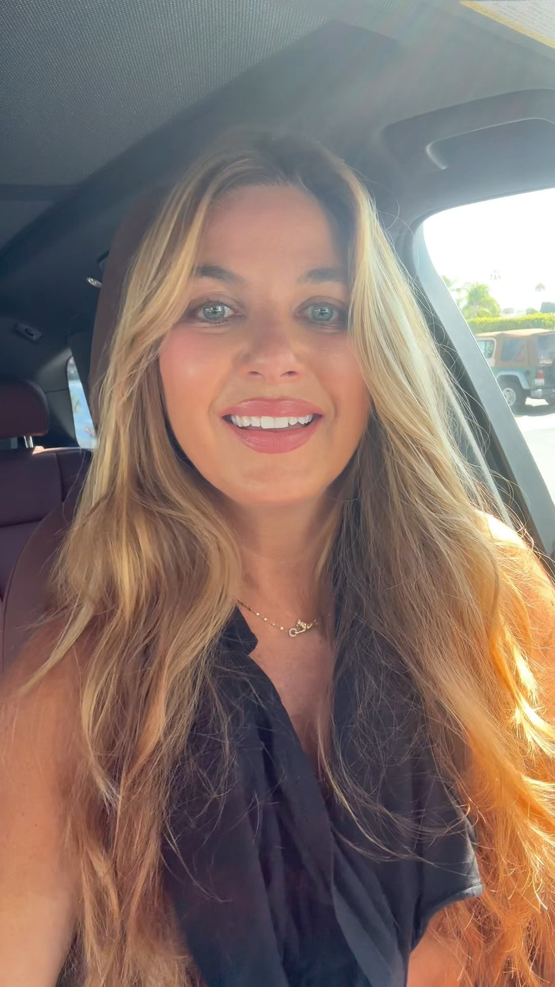 Ciele lip in Cassette (launching soon) 
Westman Atelier foundation in T2 
Sisley Bronzer 
Sisley highlighter 
Académie Hair Sea Glass 
Make taupe brow gel 
Mate tanktop

#LTKdayinmylife #LTKstorytime #LTKBeauty