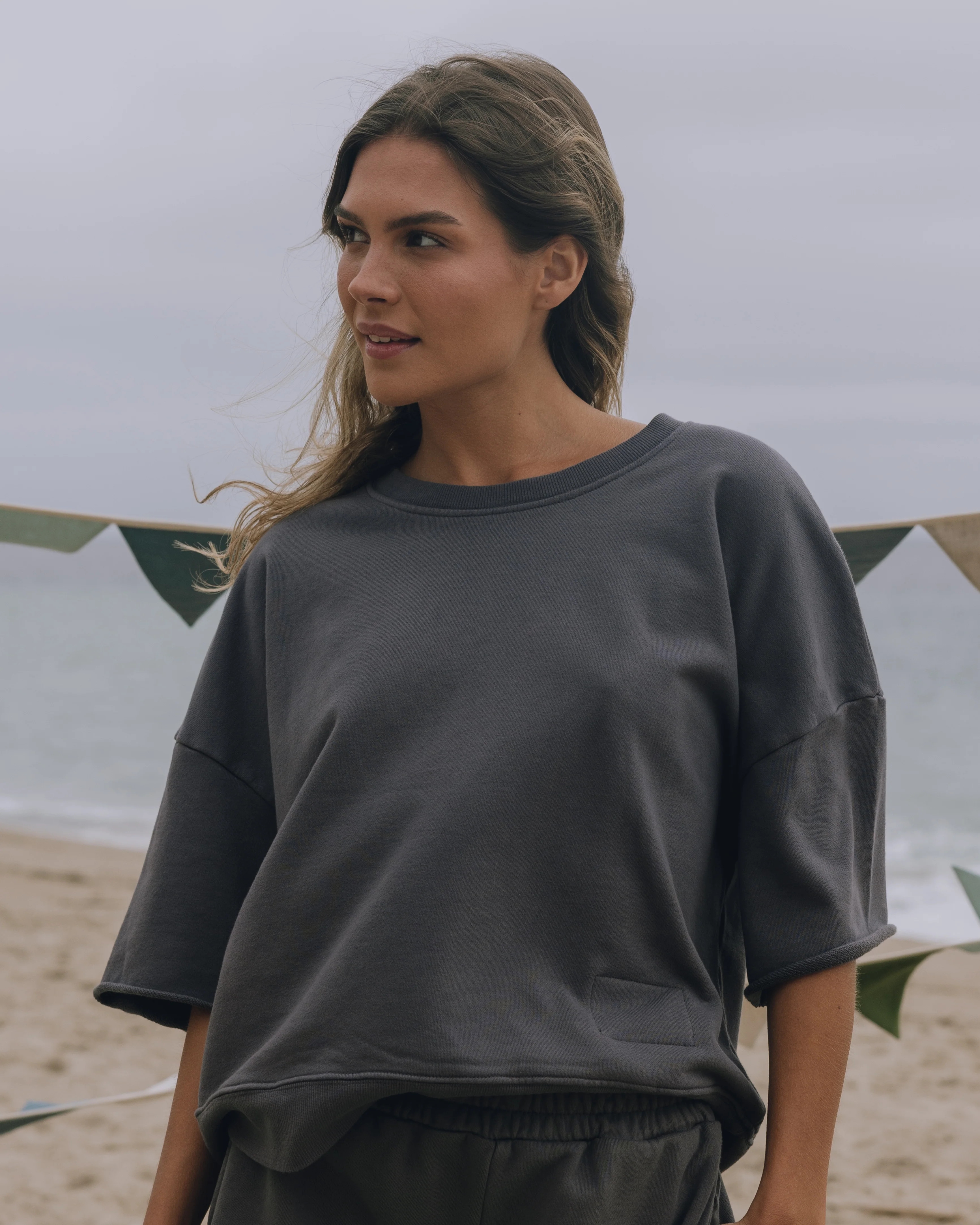 Cropped Sleeve Crew - Vintage Black | Daily Drills