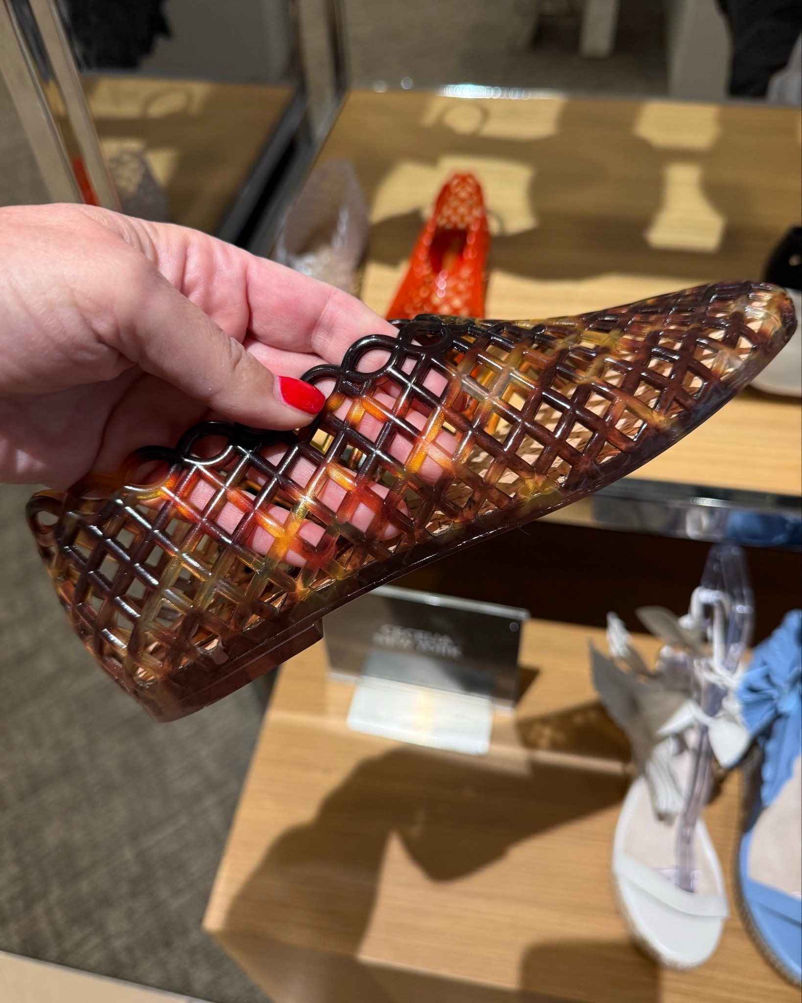 Jellies are making a comeback 



#LTKSeasonal #LTKdayinmylife #LTKootd