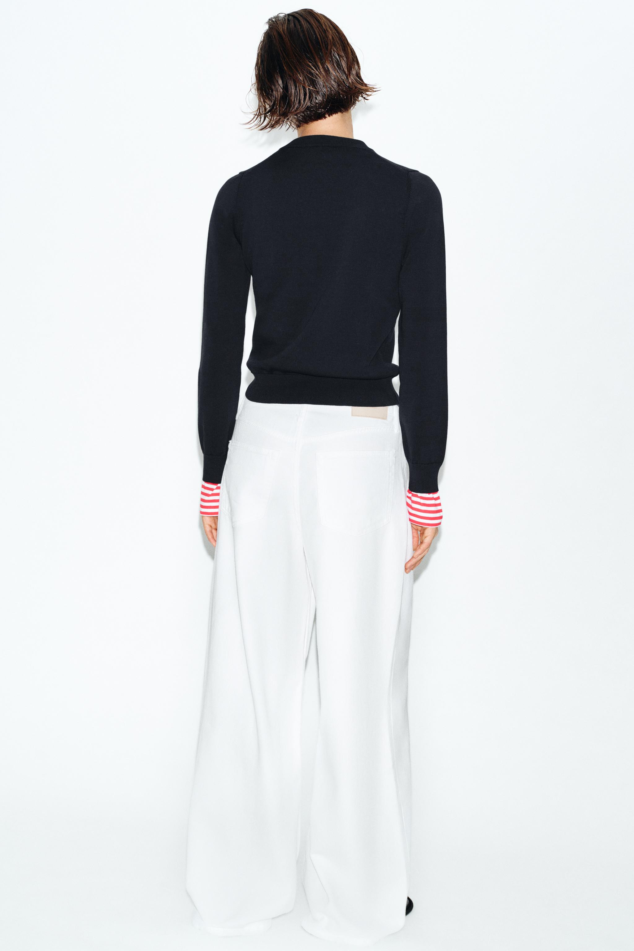 Round neck long sleeve jumper. Combination trim detail. | Zara US