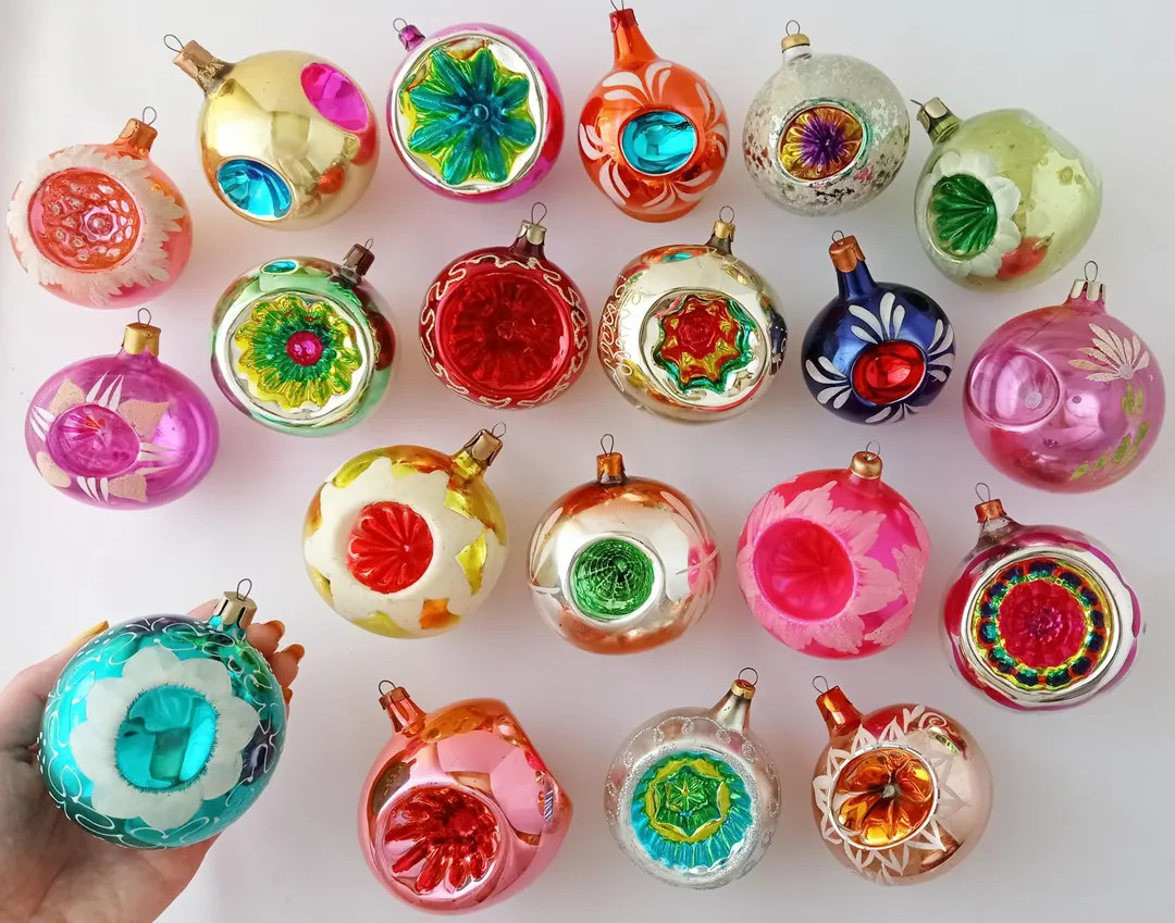 BALL - Vintage Christmas Ornaments, RETRO Glass Home Decor, Silver-Mercury Xmas Holiday Gift- Tre... | Etsy (US)