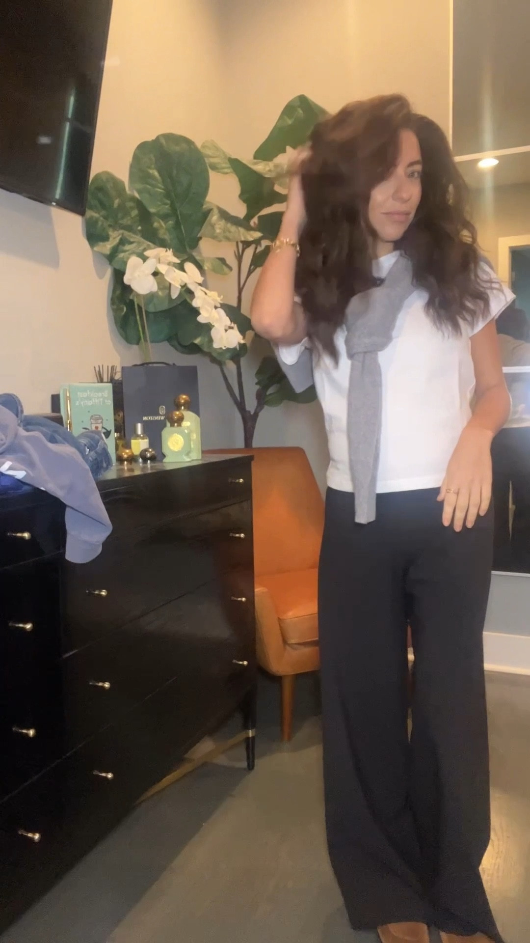 Getting dressed 20 weeks pregnant. #babybump #pregnancy 

#LTKOver40 #LTKStyleTip #LTKBaby