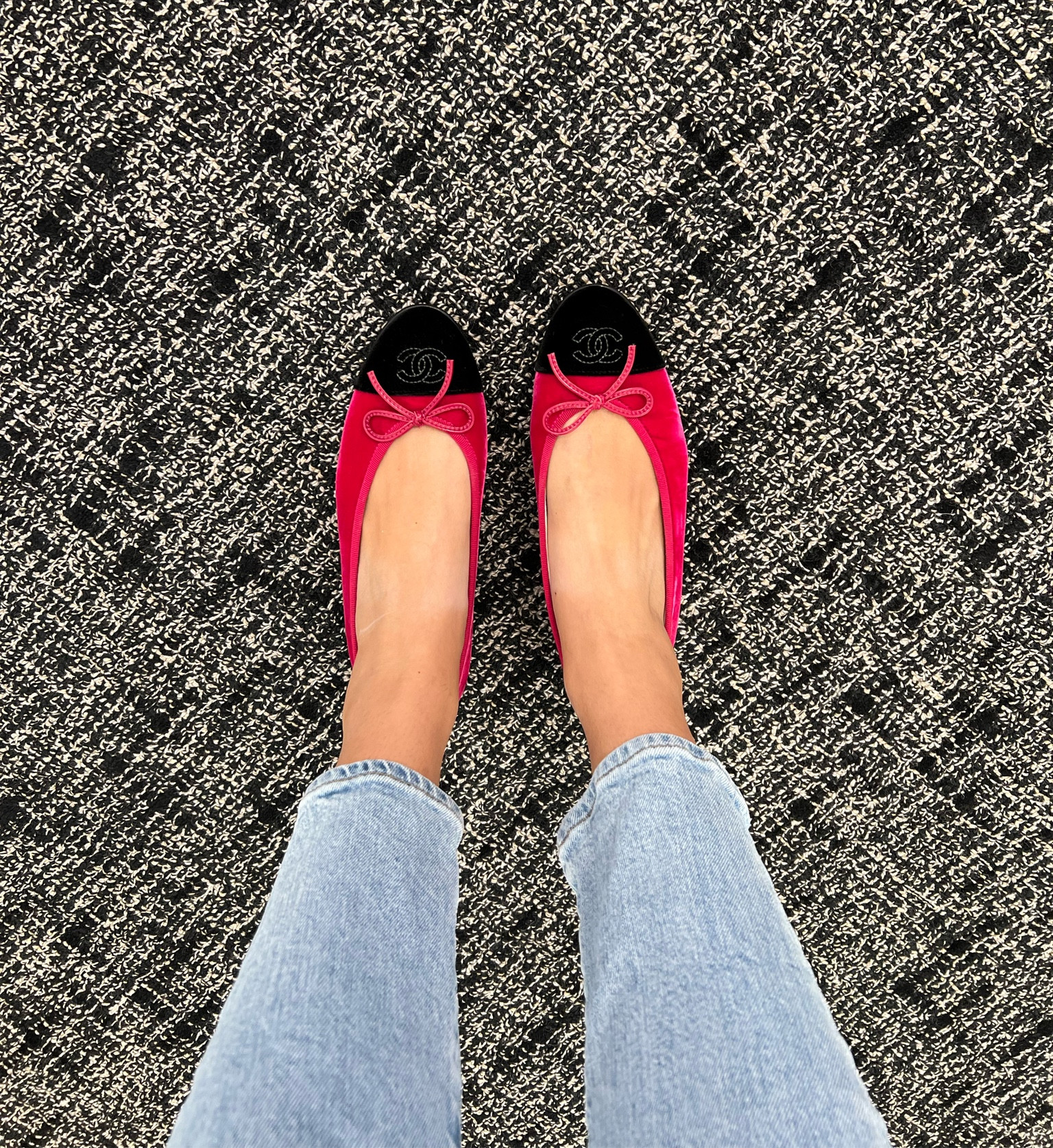 Classic Chanel flats that I wear way more than expected! Linking Chanel + similar for less 💓