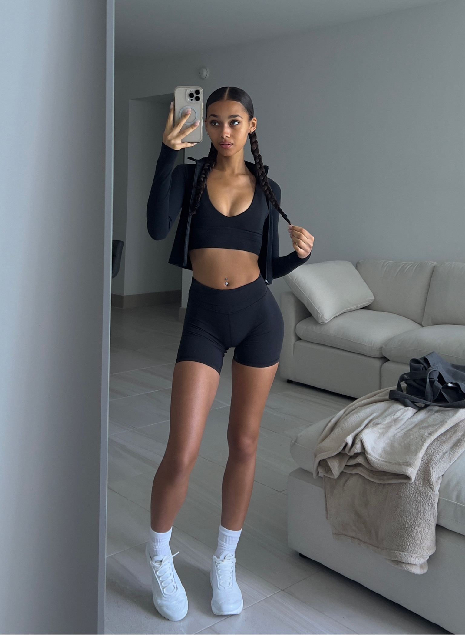 Outfit of the day!🖤

#LTKstyletip #LTKunder100 #LTKfitness