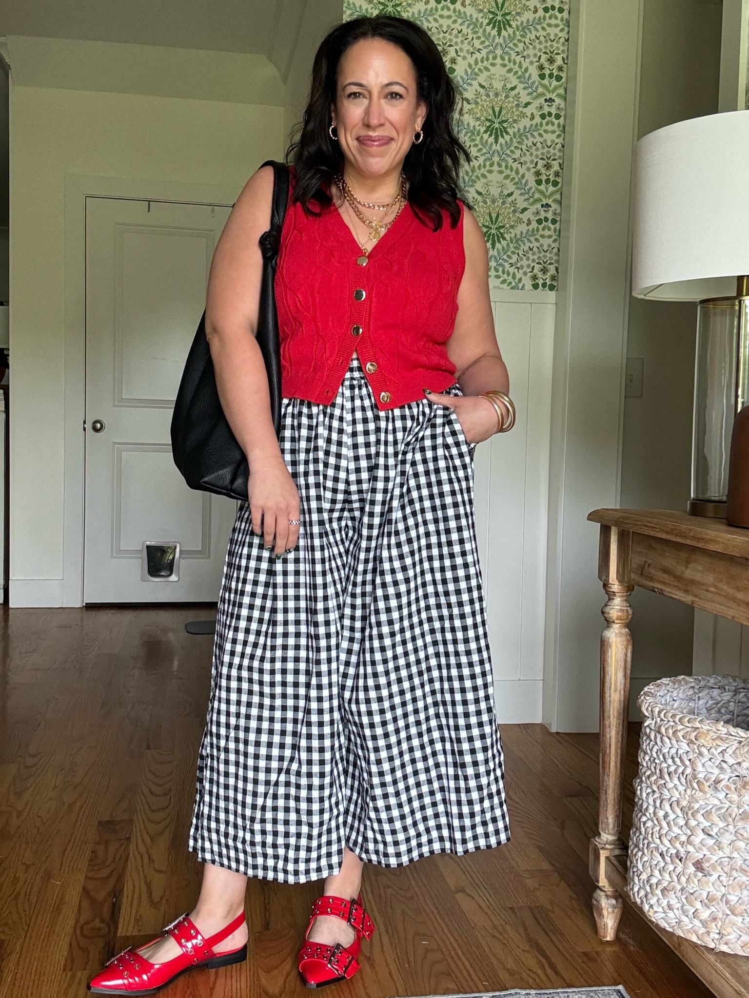 In loveeee with these gingham print pants from Amazon! Wearing size XL + size small in sweater vest 🍂

#LTKMidsize #LTKFindsUnder100 #LTKFindsUnder50
