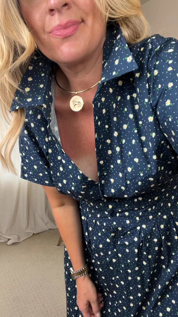 ✨Tap the bell, save and ❤️ for over 40 fashion, midlife style, midsize fashion and luxury looks for less. 

For years, I thought my body was the problem.

I wore clothes that made me disappear.

No shape.
No balance.
No confidence.

I felt invisible.

Then I learned something that changed everything.

The goal wasn’t to hide my body.
The goal was to create visual balance.

👑 Lift the eye
👑 Skim the belly
👑 Balance proportions

That’s when clothes started working with me instead of against me.

Nothing about my body changed overnight.

But everything changed when I understood why some outfits flatter and others don’t.

If you’ve ever looked in the mirror and felt invisible too, you’re not alone. 🤍

👑 Helping you look good, feel good. — Lindsey Denver

Check back daily for belly-friendly style, confidence, and style tips.

Comment SHOP below to receive a DM with the link to this post on my LTK ⬇ https://liketk.it/6fums @Avara

#LTKMidsize #LTKOver40 #LTKPlusSize