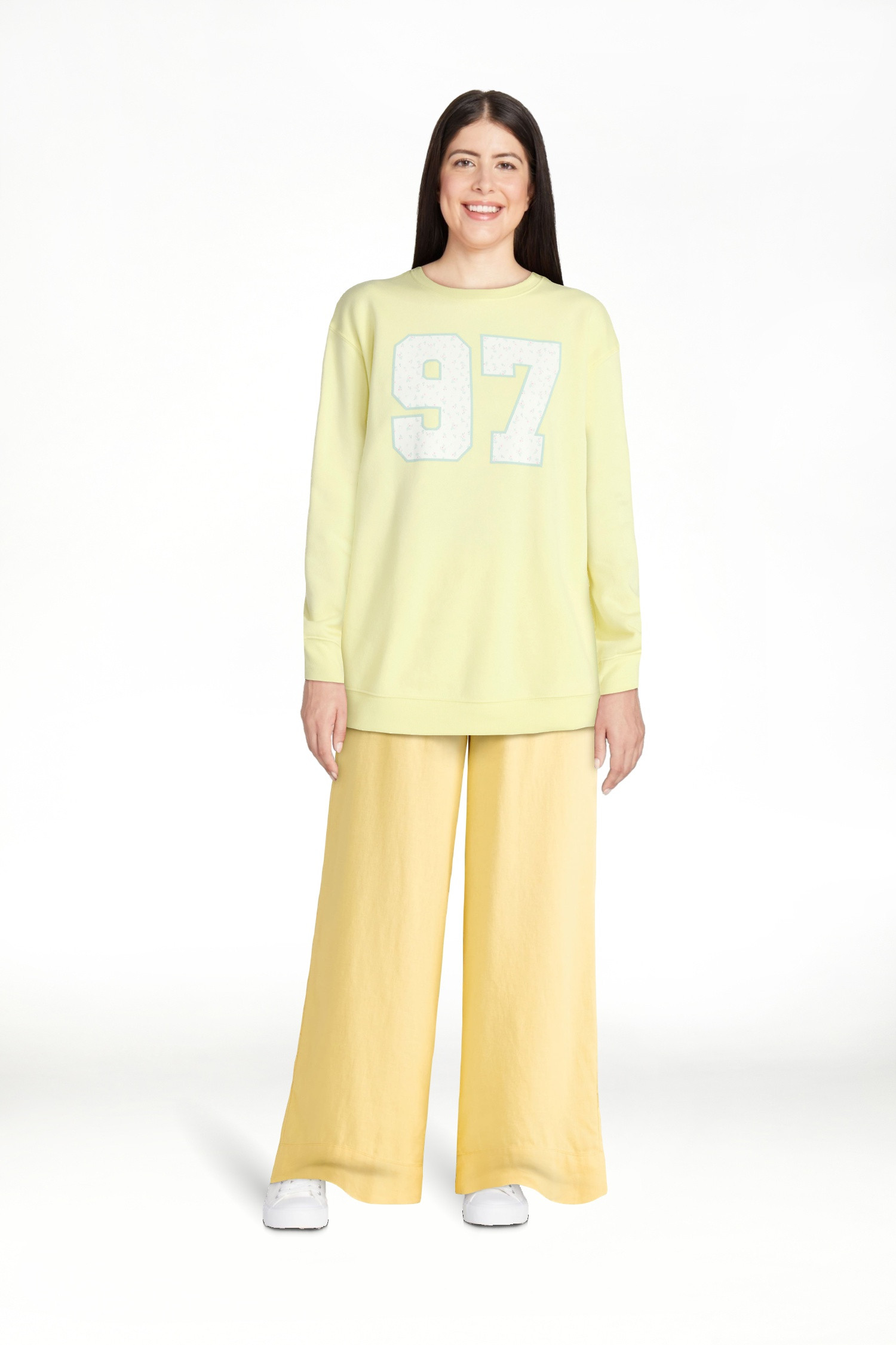 No Boundaries Oversized Graphic Sweatshirt, Midweight, Women's XXS-XXL | Walmart (US)