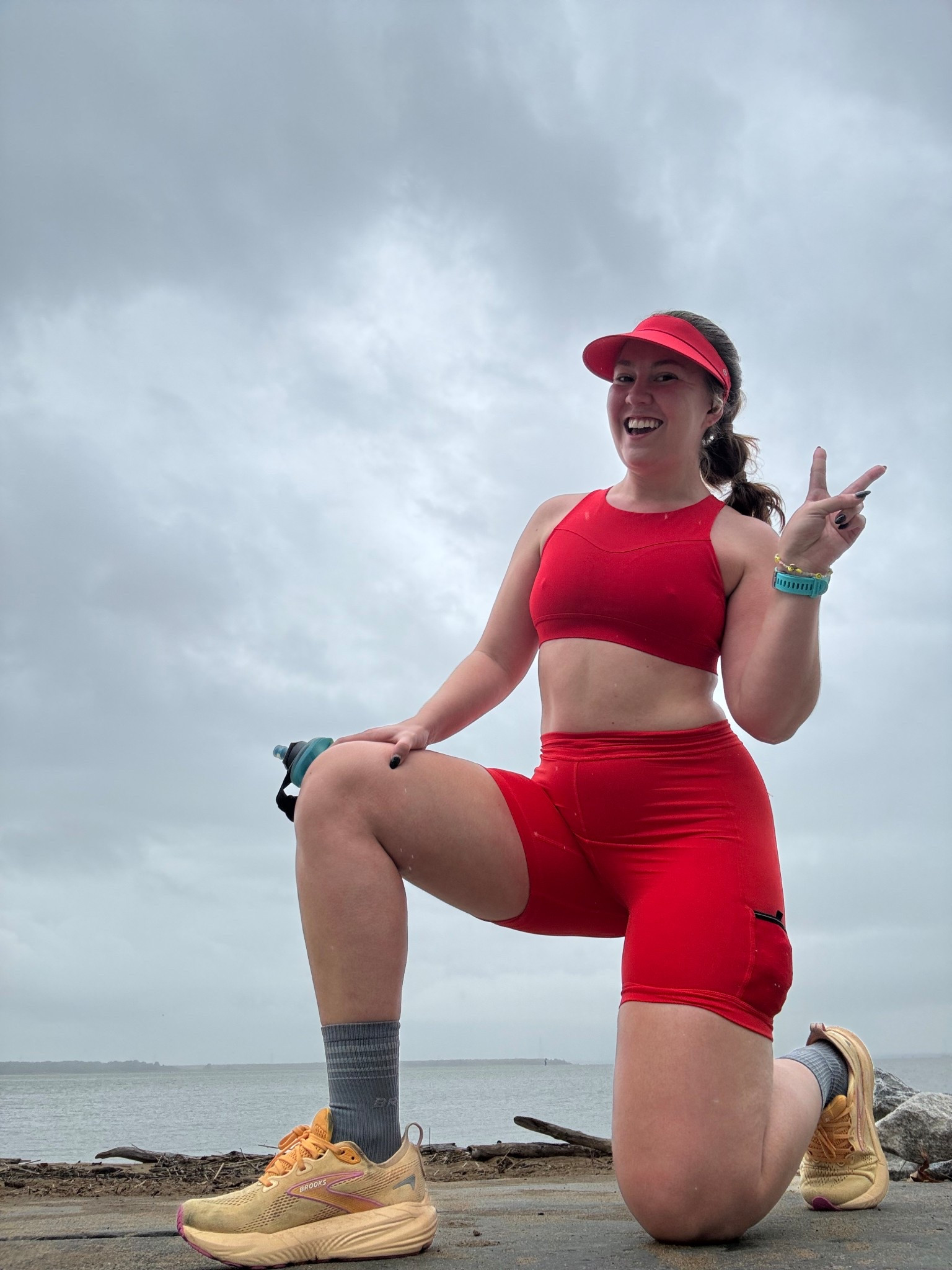 14 miles at an easy pace this AM! By the time I got to the trail it was RAINING pretty hard 😅 really thought about heading home but thankfully after the first few miles the rain let up and it was a BEAUTIFUL day to run 😭❤️ spent most of this run thinking about what I want out of the next few weeks… run @runcim262 if the government shutdown continues and party pace @marinecorpsmarathon if the race goes on as planned? 👀 Just reminded of how much I love running no matter if I’m racing marathons or not and that any day you get to run is a GREAT day. Here’s to another one! 🏃🏼‍♀️✨


LETS TWIN👯‍♀️ comment the word “shop” and I’ll send you a link to my fit 💕

Training for the Marine Corps Marathon @marinecorpsmarathon #raceambassador #runwiththemarines #MCMdiplomat running, marathon training, marathon runner running gear, marathon running tips, race outfit ideas, long run outfit, running motivation 

#LTKActive