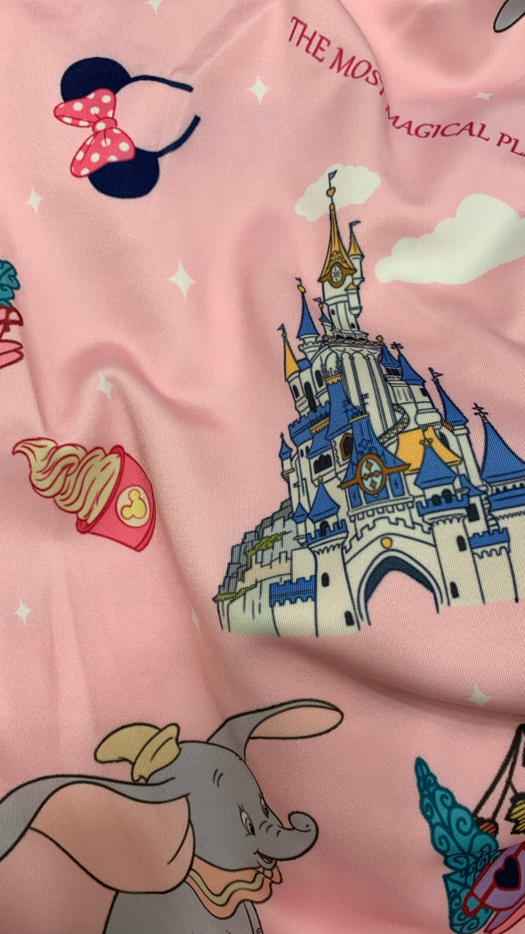 I am sew ;) excited about my new Large suitcase cover from Sew Magic Co. This is magical, pink and everything I was looking for! 💕🧳

https://www.sewmagicco.com/product/exclusive-pink-park-dreams-large-suitcase-cover

#LTKvlog #LTKTravel #LTKHome