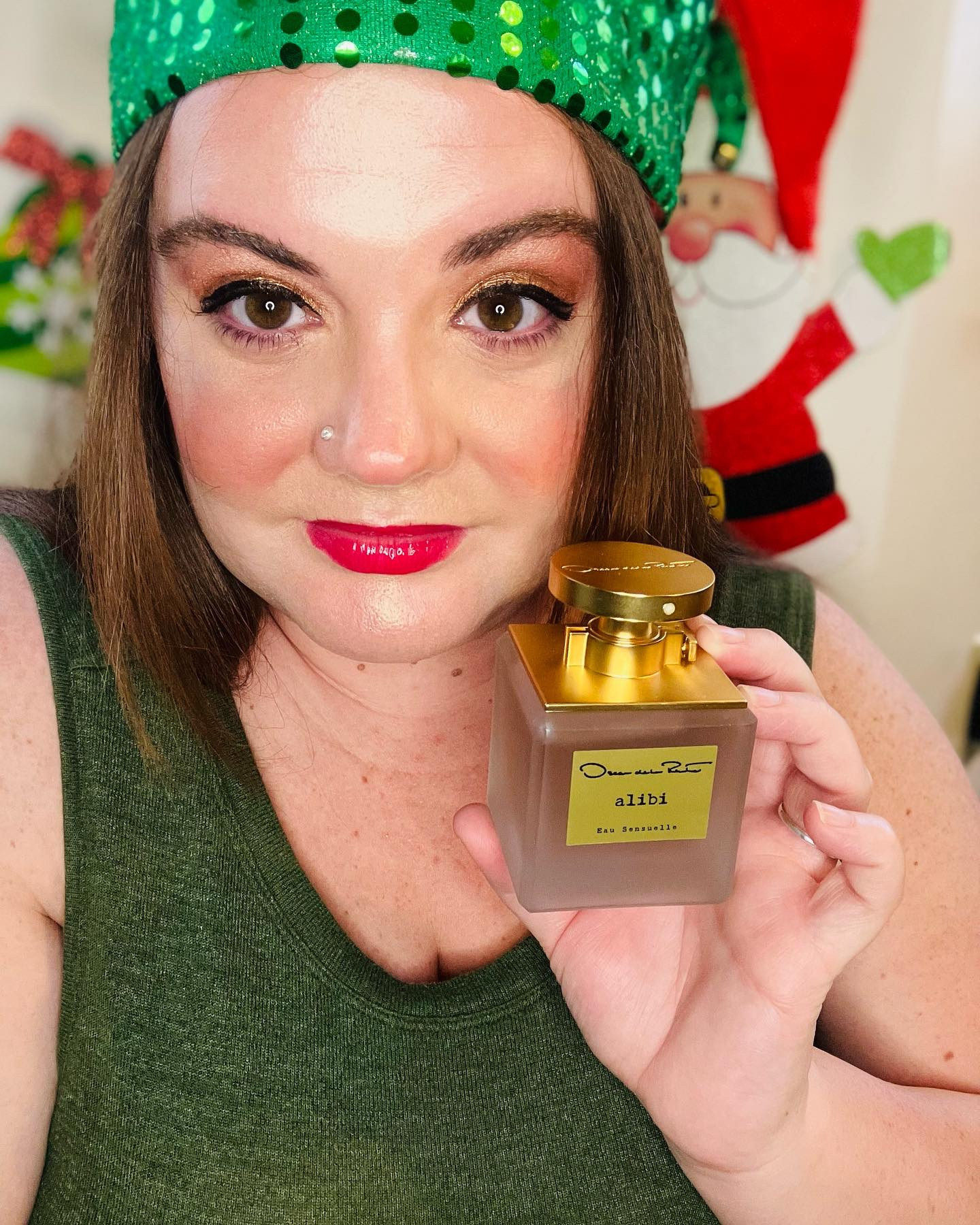 Disclaimer: I received this product for free from @influenster & @oscardelarenta complimentary or for free in exchange for my honest review. 

This Mama Elf 🧝‍♀️ is here to share about the AMAZING fragrance I just received recently from Oscar De La Renta called Alibi. 

It is HEAVENLY the smell is divine. I got so many compliments on my scent yesterday at the Park Meadows Mall event. This fragrance was what I was wearing. 

The scent smells very sensual, and warm, with soft undertones of bergamot and white tea combined with the luxurious floral heart of rose and tiger orchid. 

The perfume notes are Top Notes: Mandarin, bergamot, and white tea. The Mid Notes: Rose, Osmanthus, and Tiger Orchid. The Base Notes: Skin Musk, Amber, and sandalwood. 

The bottle is so beautiful and is what inspired my “Holiday-themed” shoot. I also found inspiration in Jessie James Deckers New Holiday Music! 

If you need a perfume gift 🎁 idea this one is a winner! I will be wearing this fragrance all holiday season long. 

Thank you, Oscar De La Renta & Influenster for this spectacular gift. 

#complimentary #MyODLRAlibi #momsofinstagram #contentcreator #influencer #denver #denvercolorado #denverinfluencer #influenster #influenstervoxbox #giftideas #holidayseason #christmasgiftideas #favoriteperfume #gifted #giftedproduct #holidayshoot #discoverunder10k #discoverunder5k #discoverunder2k

#LTKmomlife #LTKSeasonal #LTKselfcare