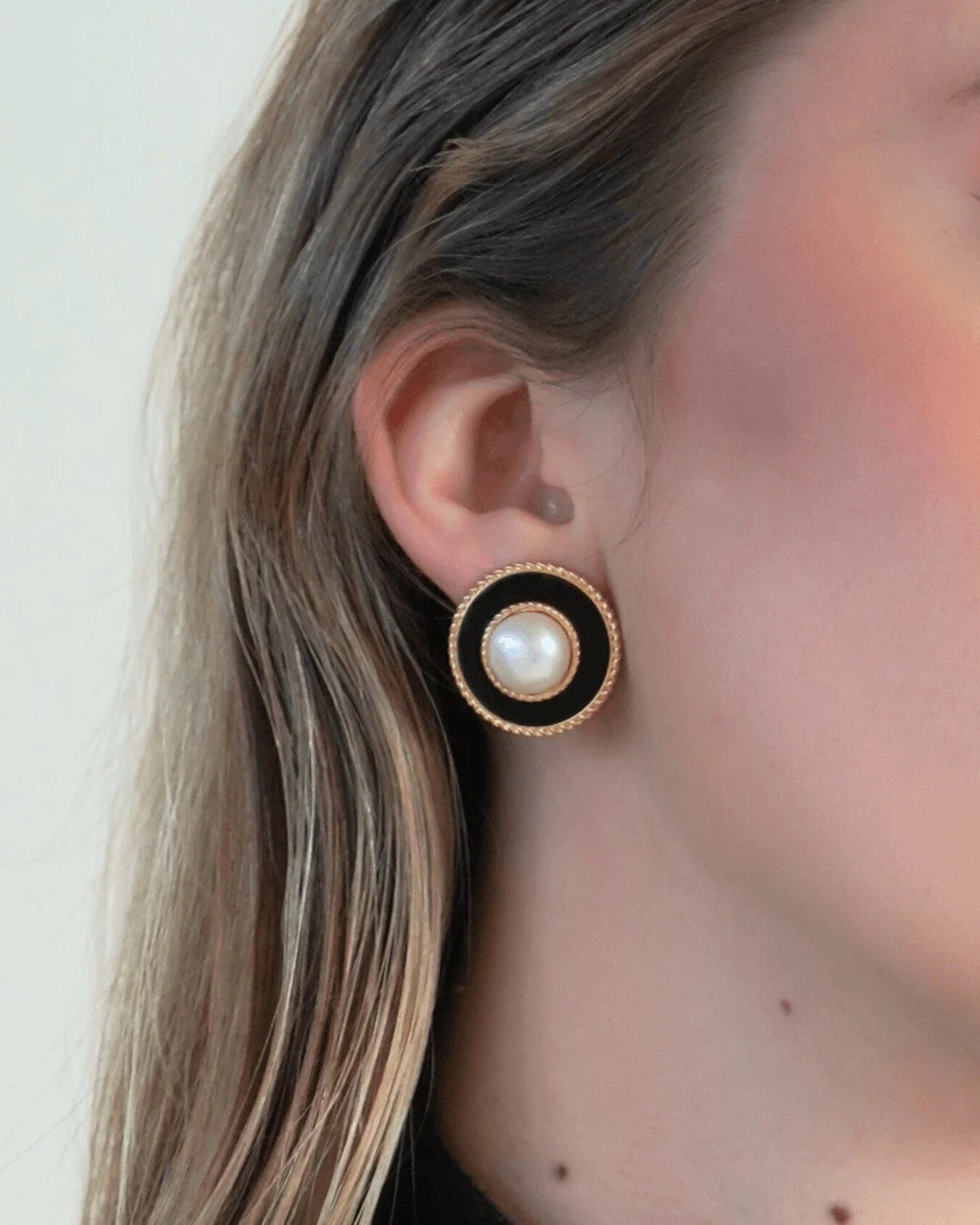 Round Vintage Pearl Earrings Black Enamel Chunky Large Stud Statement Earrings - Etsy | Etsy (US)