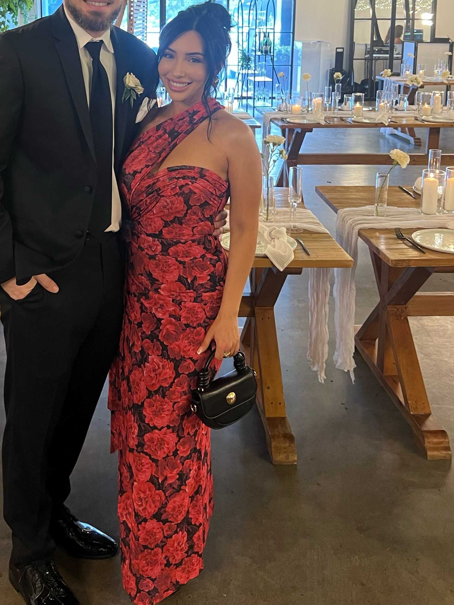 Link to this gorgeous JLUX dress 

#LTKStyleTip #LTKWedding