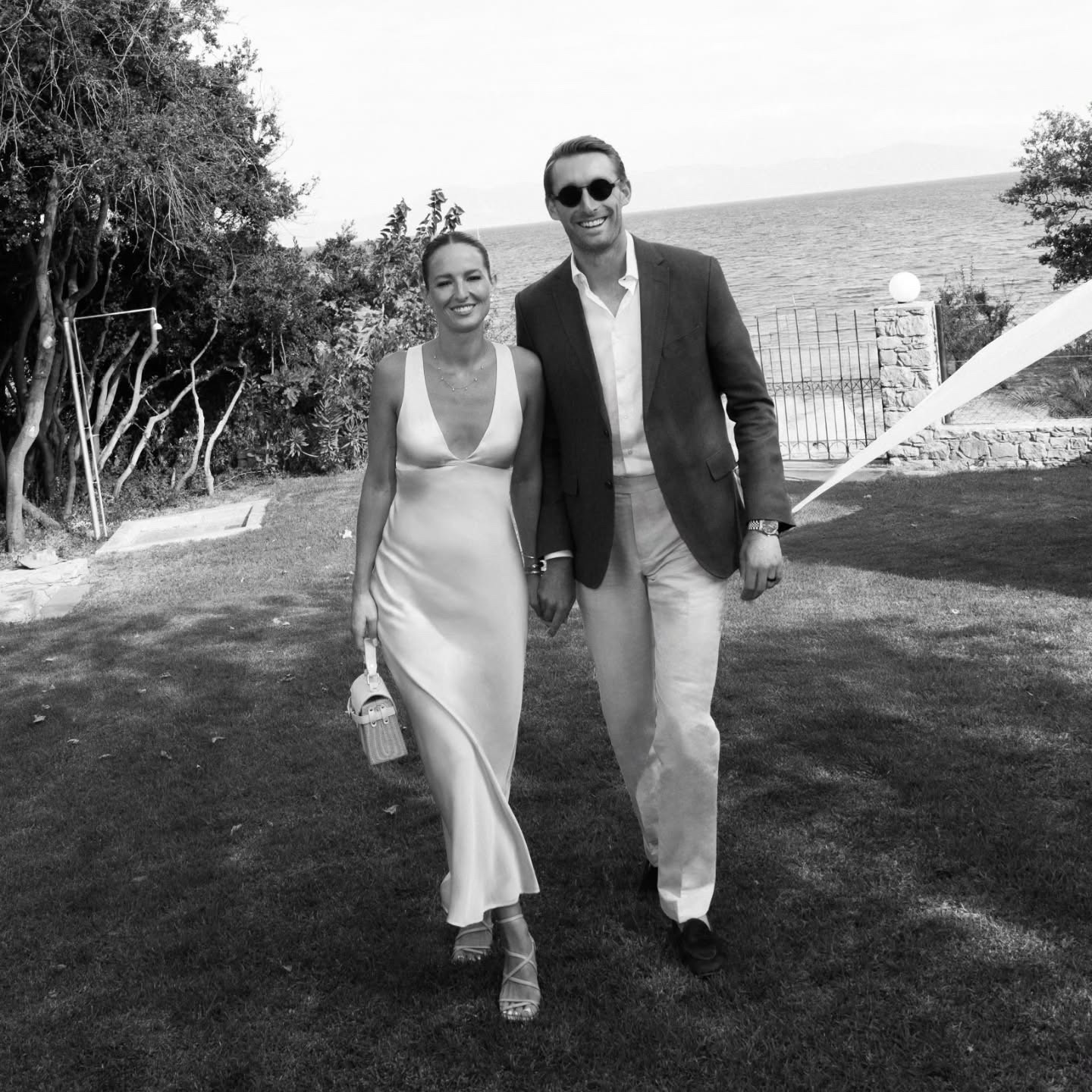 Summertime wedding in Greece 🇬🇷🤍

Wedding guest edition.
Yellow dress - Wearing a size 2 (XS)

#LTKWedding #LTKTravel #LTKBeauty