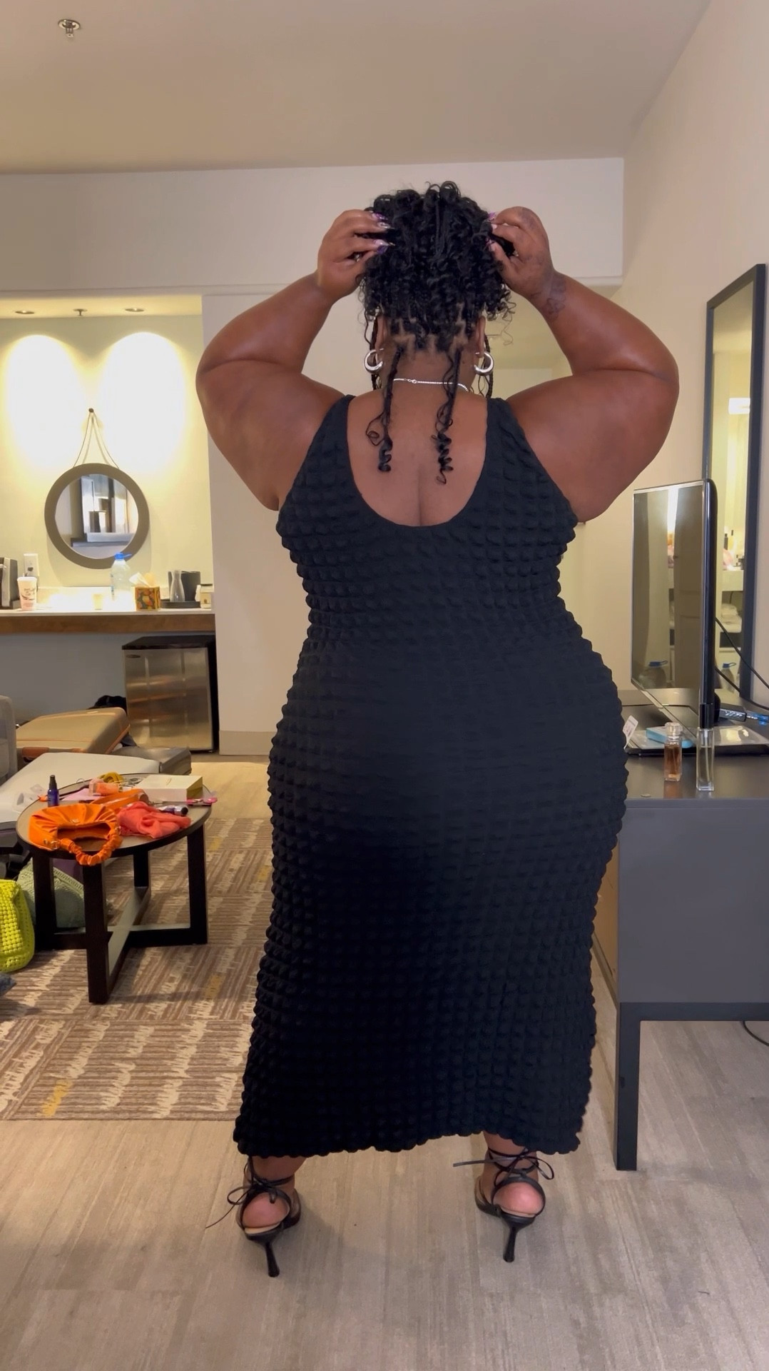 This dress is so sexy and comfortable. It’s the perfect wedding guest dress and cool enough to wear in the summer. 

It’s available in sizes 12-26 so curvy babes tap in!

Plus size fashion, midsize style, dressess

#LTKStyleTip #LTKMidsize #LTKPlusSize