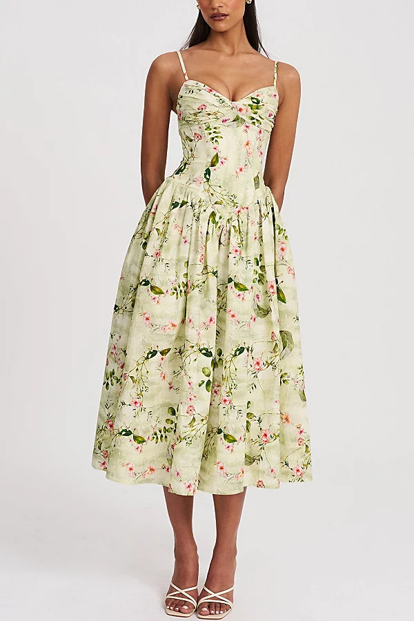 Miss Circle Jacinda Floral Ruched Linen Midi Dress in Green Floral, Women's at Urban Outfitters | Urban Outfitters (US and RoW)