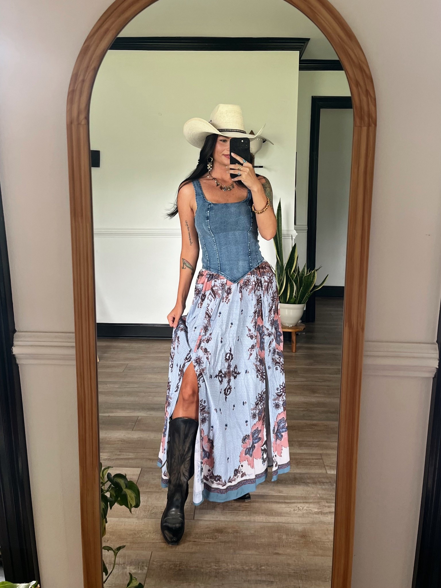 Ending my rodeo outfit series with this beautiful look here! Wearing xs in both top and skirt. My gorgeous leather boots have been restocked in this color! 

#LTKootd #LTKSeasonal #LTKFestival