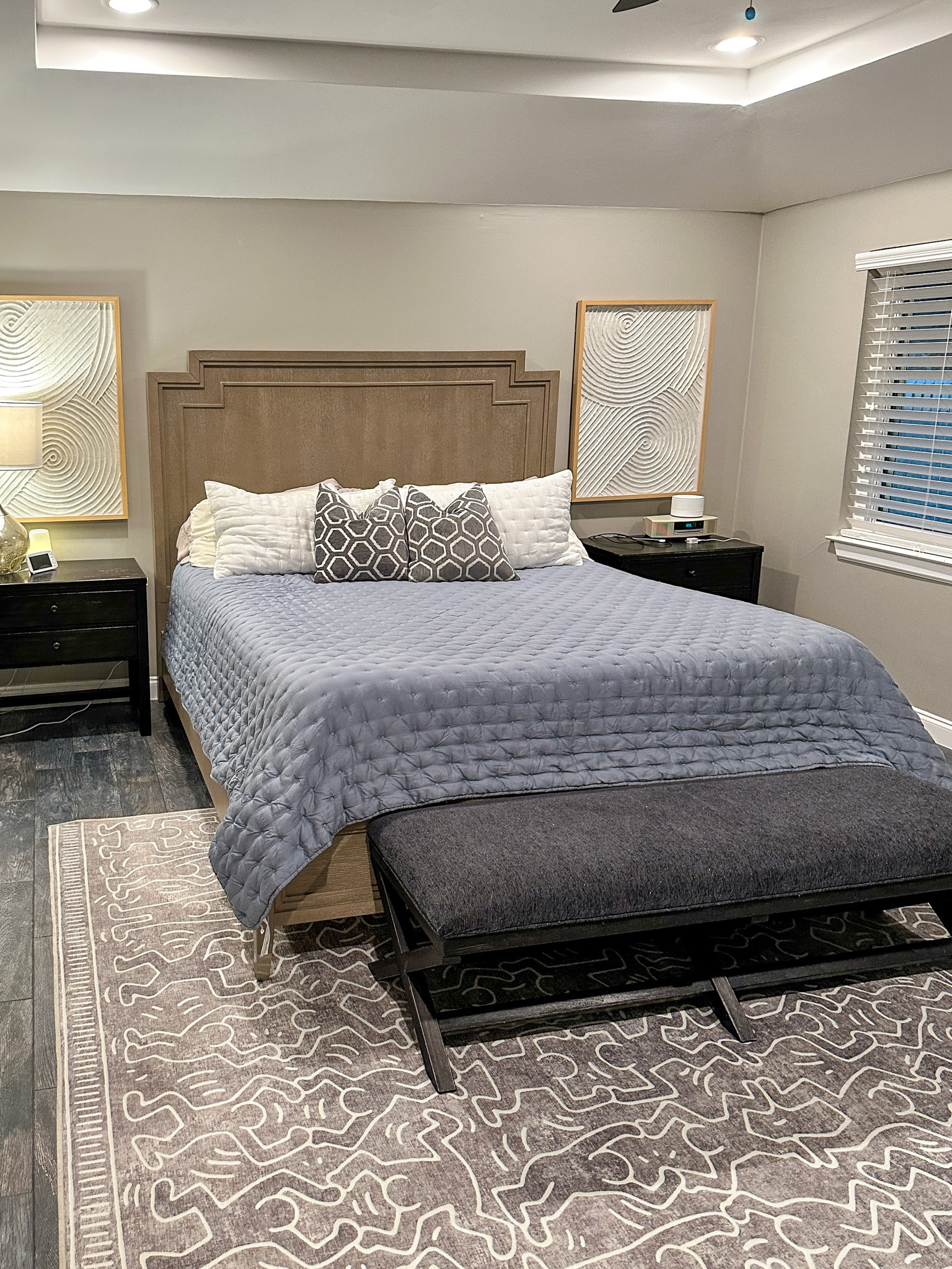 THIS RUG 😍 I love the artsy feel of this rug! So fun! #ruggable

Bedroom Decor and Design
Neutral Rugs

#LTKhome #LTKFind #LTKfamily