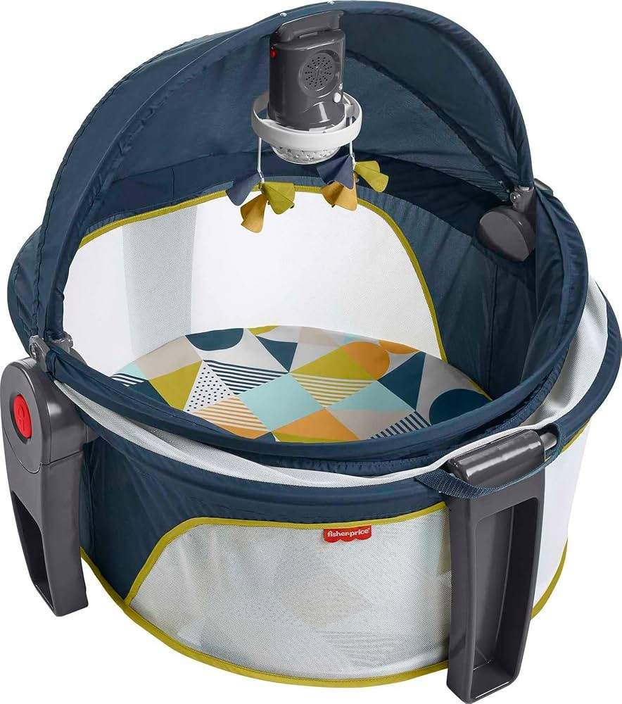 Fisher-Price Baby Portable Baby Bassinet And Play Space Deluxe On-The-Go Projection Dome With Lig... | Amazon (US)