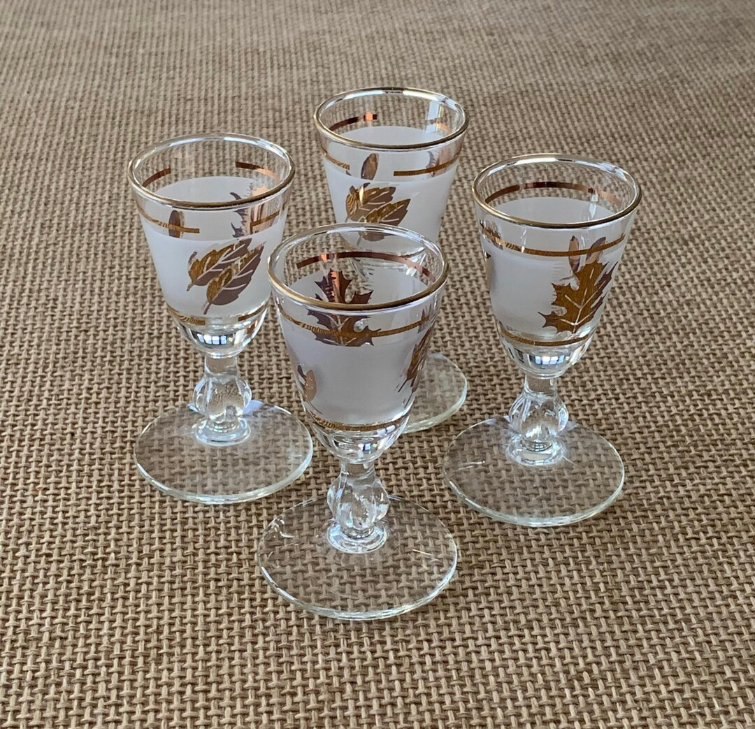 Vintage Cordial Glasses Set of 4 Mid-century Barware Golden Foliage Cordial Stemware Gold Leaf De... | Etsy (US)