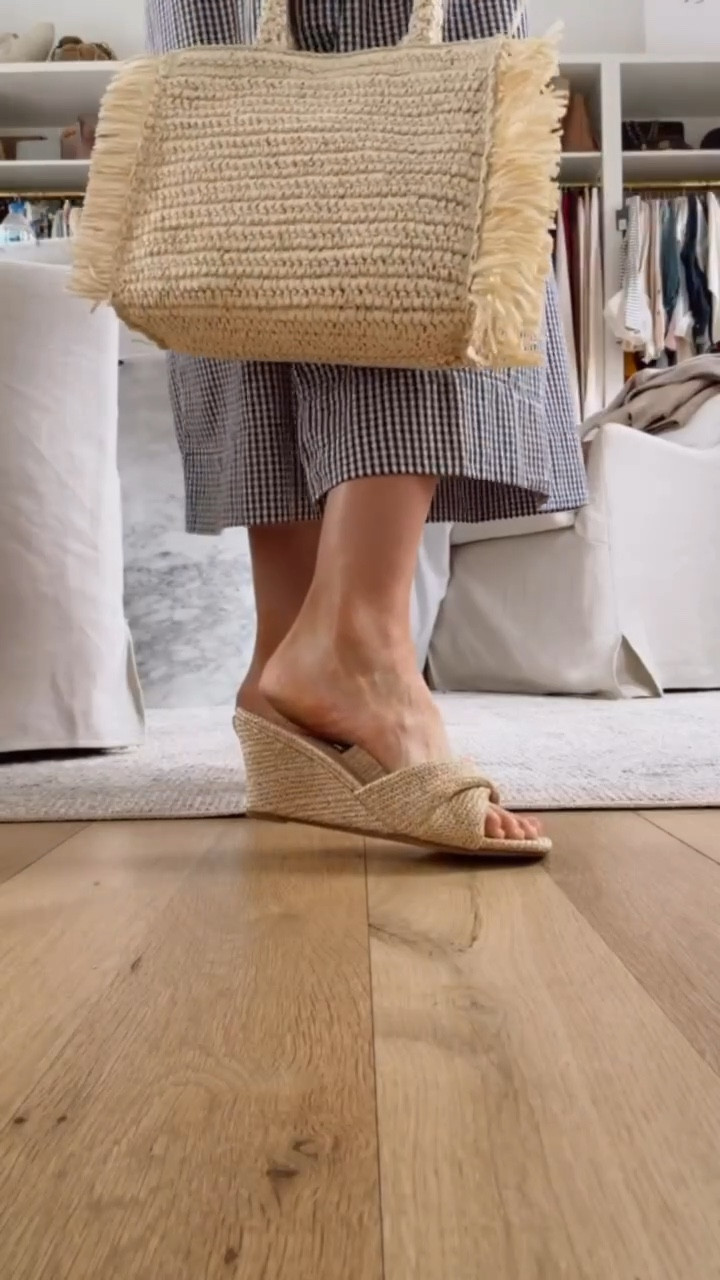 These sandals have such a designer look but are under $50! I’ll be wearing these all season long! 

Loverly Grey, Target find, Target fashion, Target shoes, neutral heels, woven heels, spring shoes 

#LTKSeasonal #LTKootd