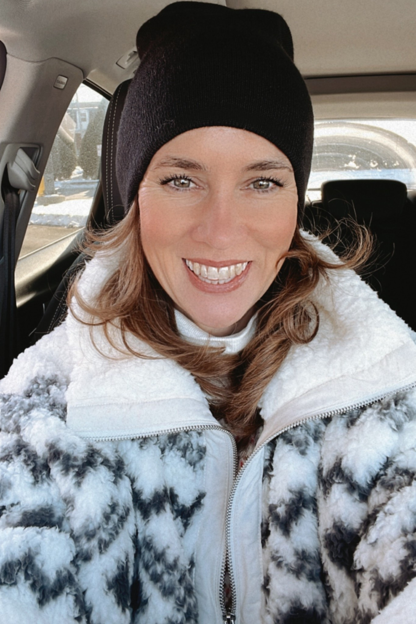 Sweater fleece if the day: Abercrombie fleece with black knit beanie winter outfit 

#LTKFindsUnder50 #LTKootd #LTKFindsUnder100