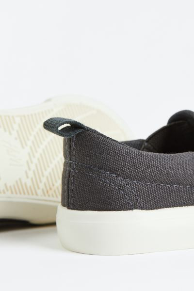 Printed Slip-on Shoes | H&M (US + CA)