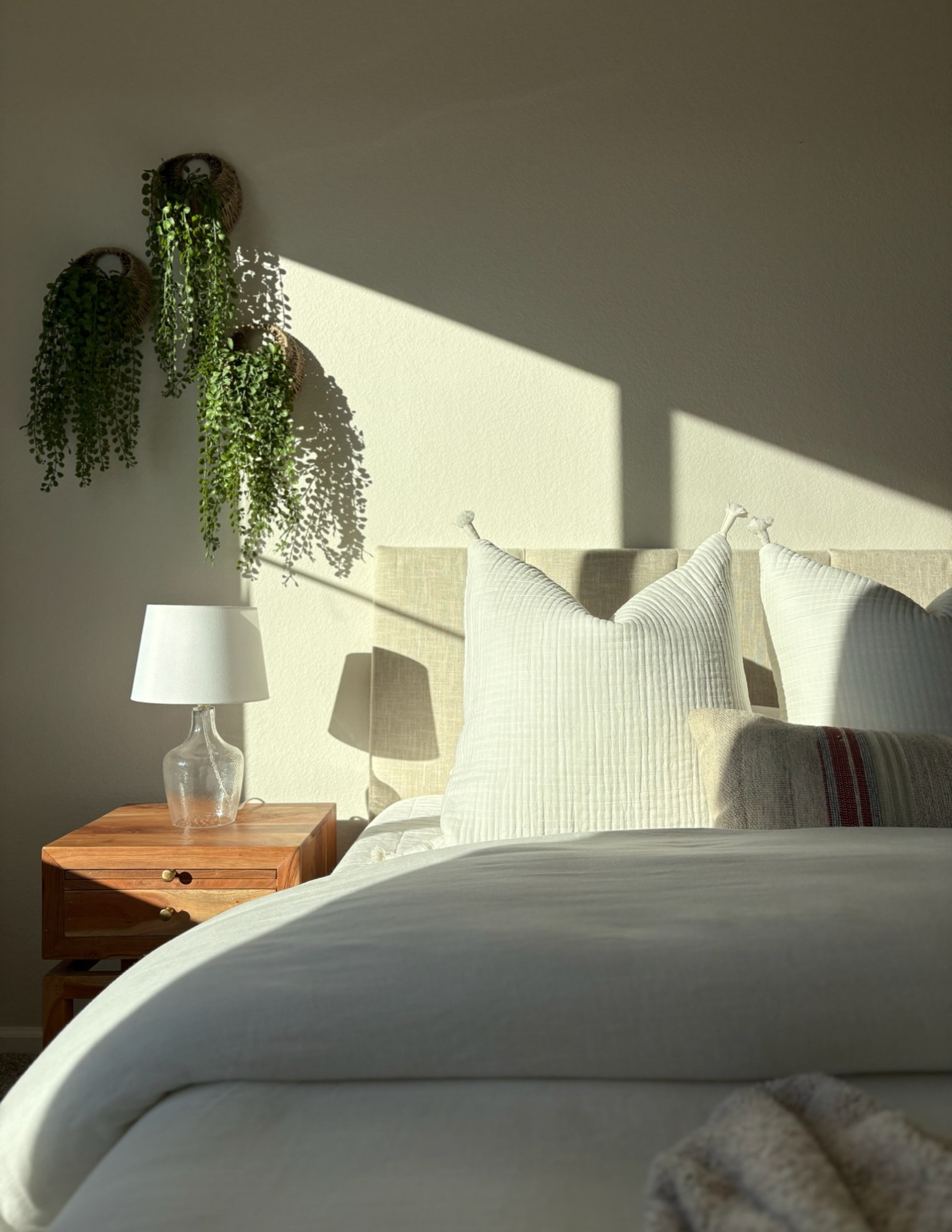 We can't get over this lighting 🤩 

 

#LTKHome #LTKSaleAlert #LTKU