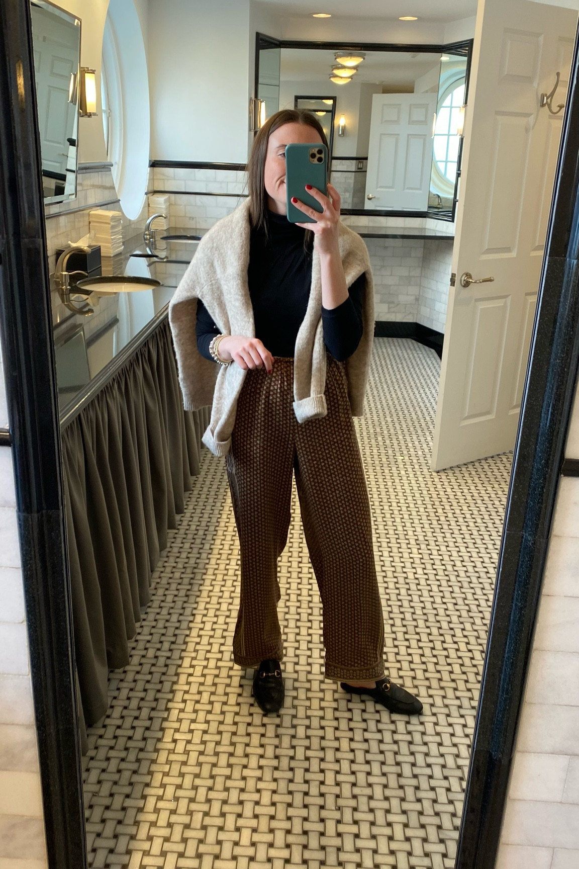 🤎🖤

#LTKstyletip #LTKfindsunder100 #LTKshoecrush