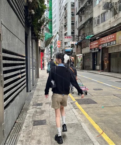 MUSINSA | MARGESHERWOOD SOFT BAGUETTE BAG_black plain | Musinsa Global