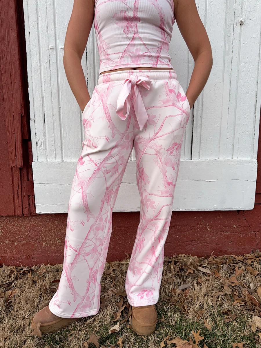 Bubblegum Pink Camo Sweatpant - Wide Leg | Ave and Liv Boutique