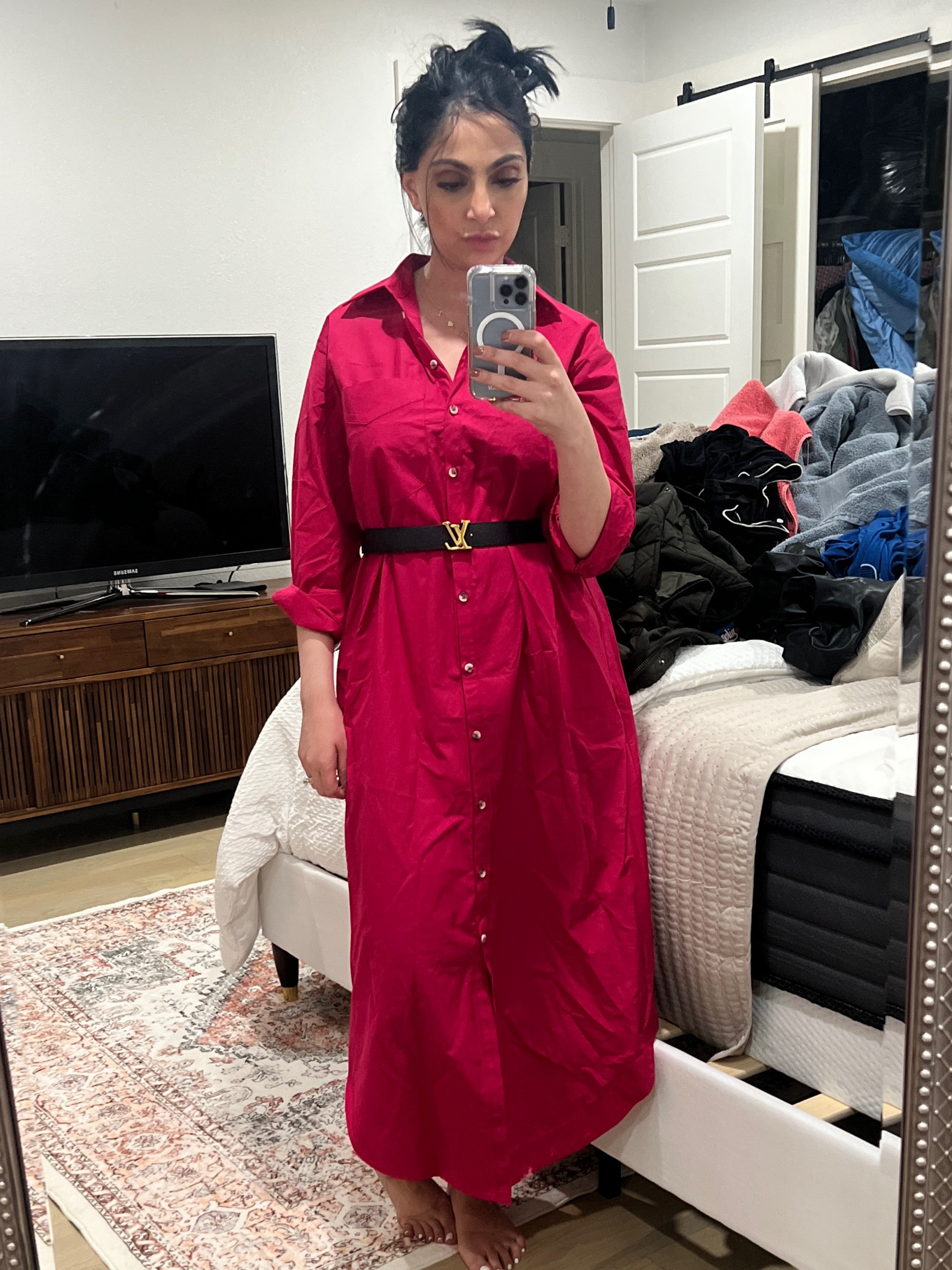 Shirt dress. Modest dress. Spring time dresses. Spring colors. Anthropologie fashion. Statement belt. 