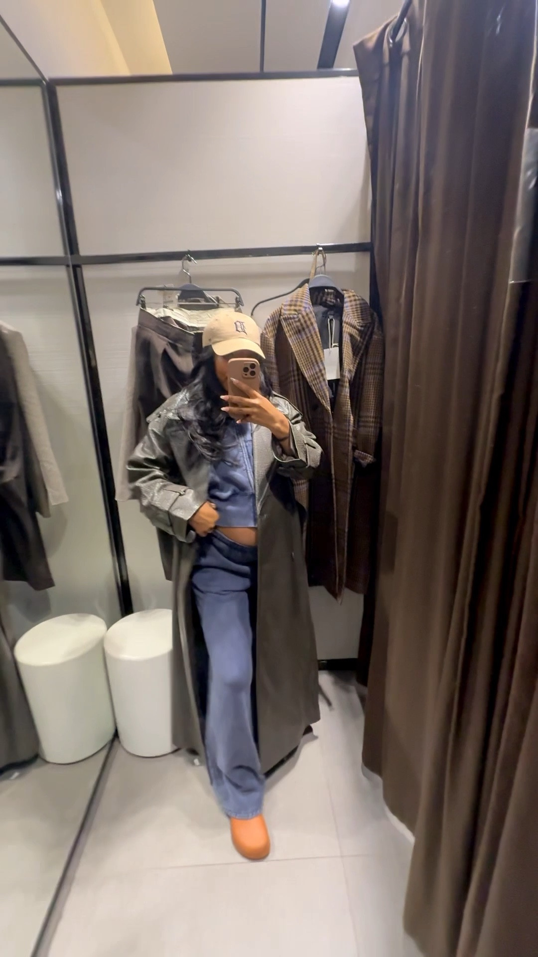 The jackets and coats this season have been insane. Zara with some hits as of lately  

#LTKPetite #LTKSeasonal #LTKStyleTip