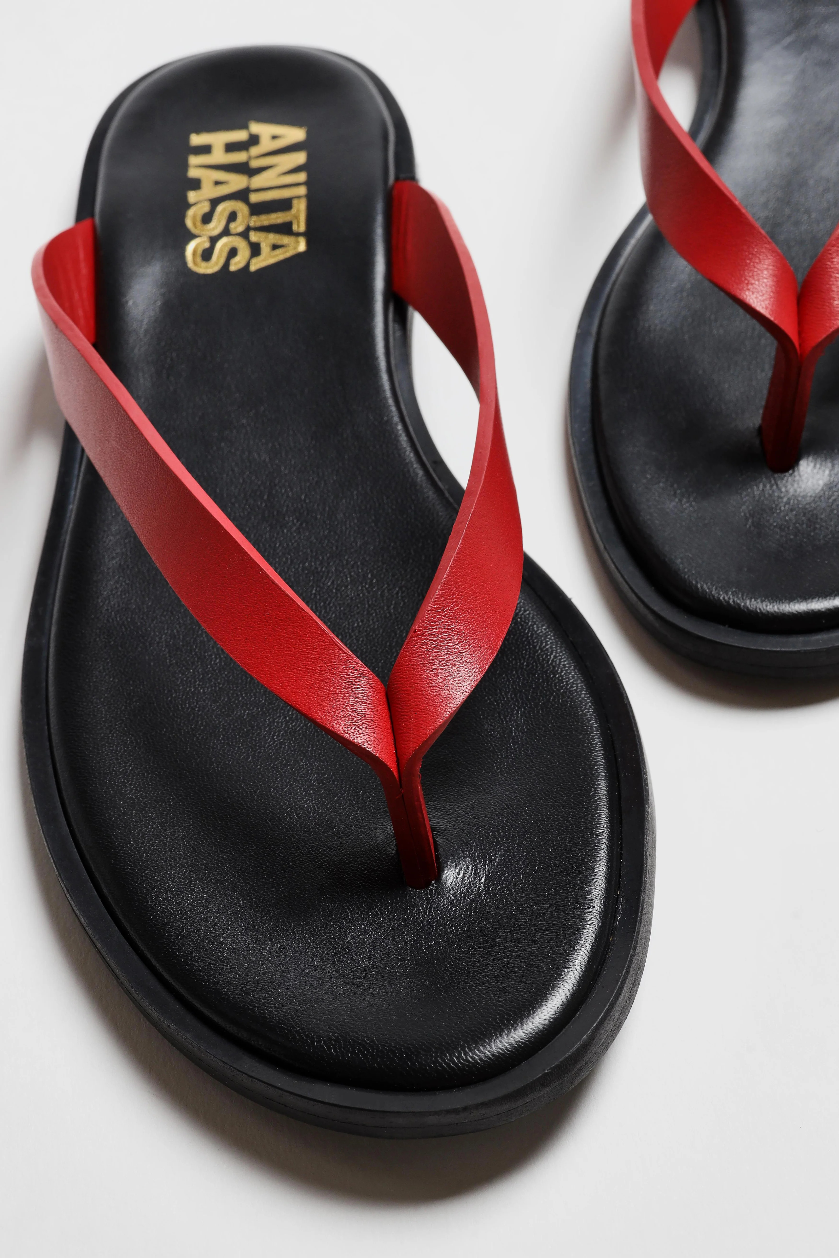 Flip-Flop Leather in Red | ANITA HASS