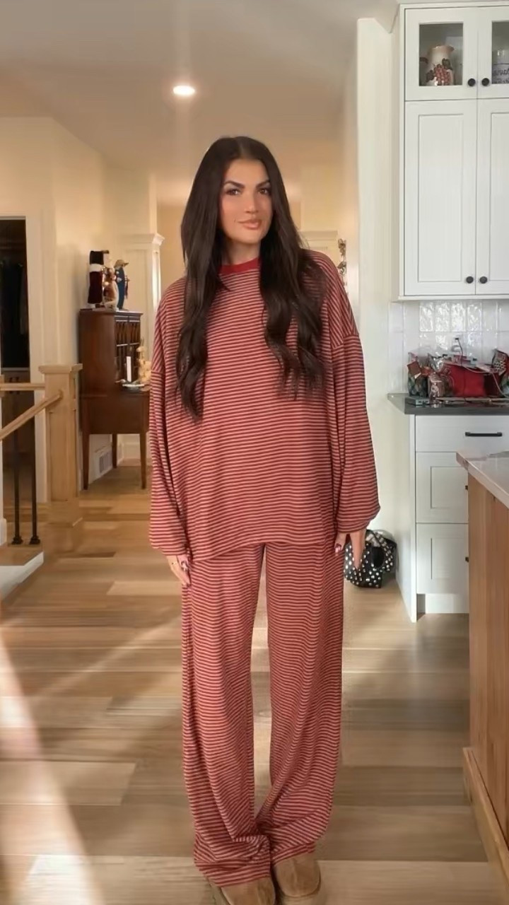 Called to Surf striped lounge set 


#LTKootd