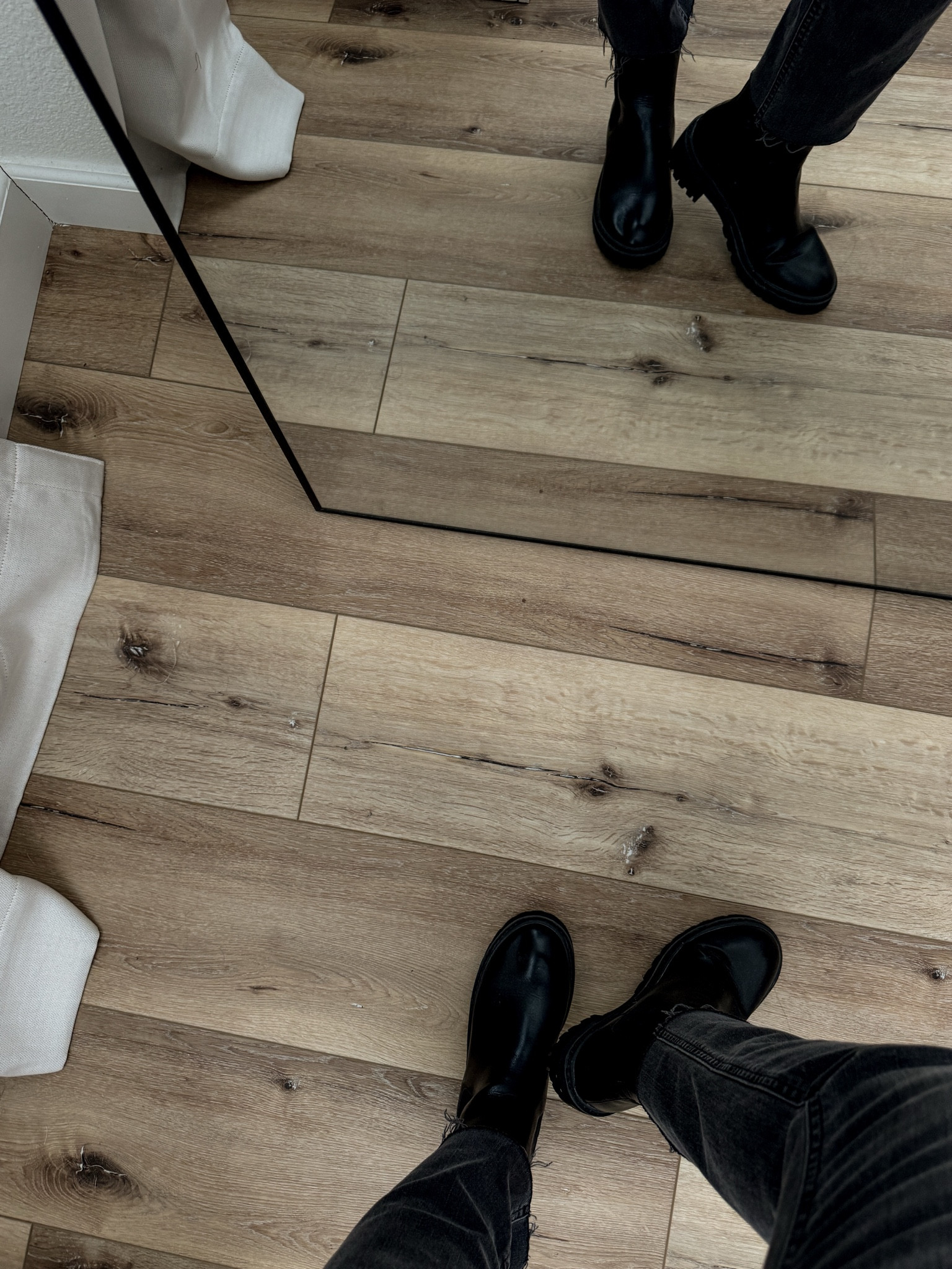 Boots 🖤

#LTKShoeCrush