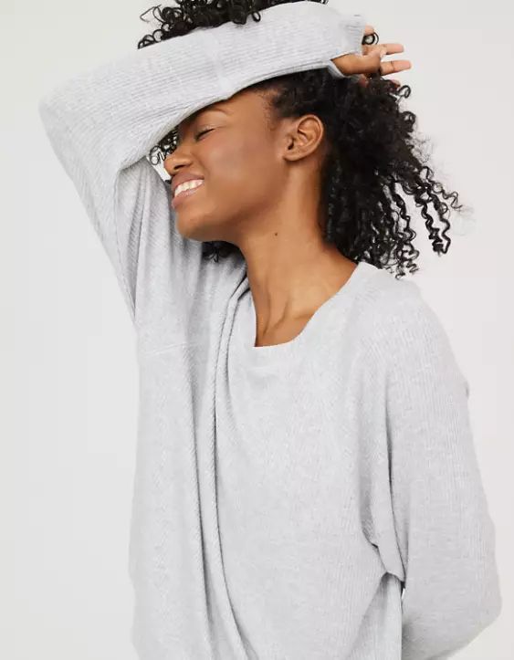 Up to 40% off all sweatshirts & sweaters | American Eagle Outfitters (US & CA)