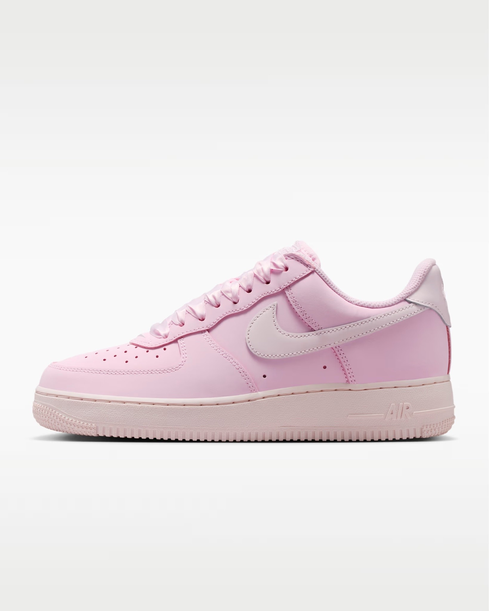Nike Air Force 1 Retro Premium
Women's Shoes

#LTKActive