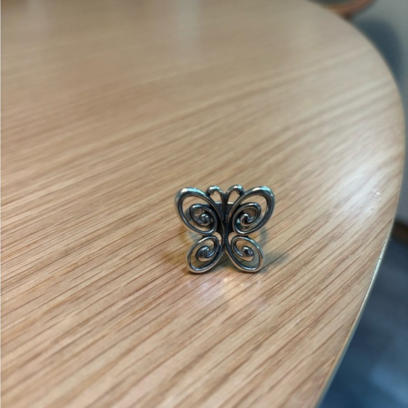 James Avery Retired Silver Butterfly Ring - Sculpted Swirl Design size 8 | Poshmark