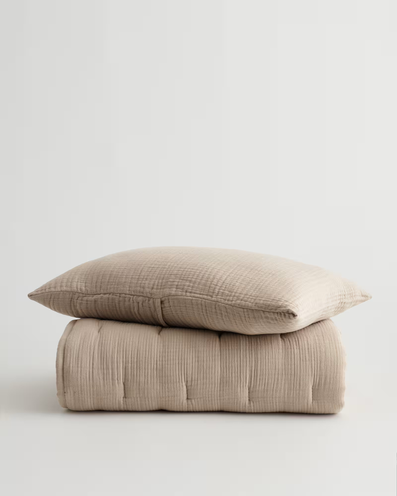 Organic Airy Gauze Toddler Quilt & Sham Set | Quince