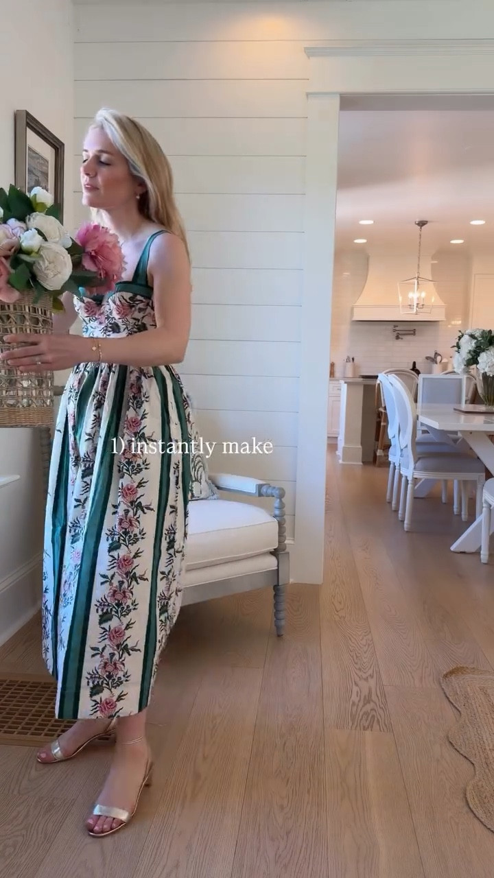 Classic and effortless works every time ✨

This dress would be so perfect for Easter or any spring event.



Save this for spring outfit inspiration and send to a friend who loves a great dress.

#springstyleinspo #tuckernucking #everydayoutfitideas #effortlessstyle

#LTKSeasonal #LTKootd #LTKgrwm