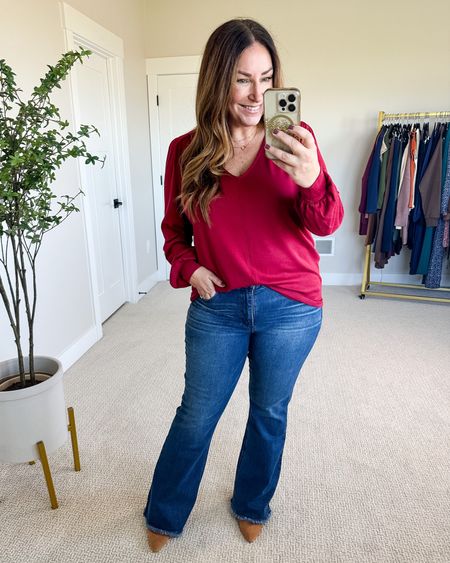 Fall outfit with puff shoulder v neck top from Gibsonlook tts, L // bootcut jeans tts, 12

Use code RYANNE10 for 10% off top

Fall outfit, jeans, bootcut jeans, jeans outfit 

#LTKmidsize #LTKover40 #LTKSeasonal